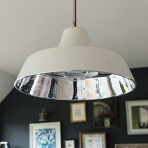 close up view of red cable light