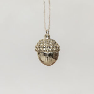 gold tree decorations